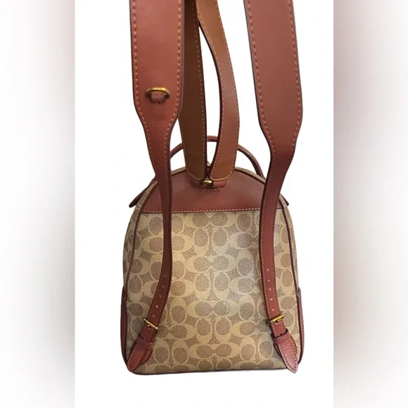 ❌SOLD ❌Coach Signature Campus Backpack Small - Picture 8 of 17